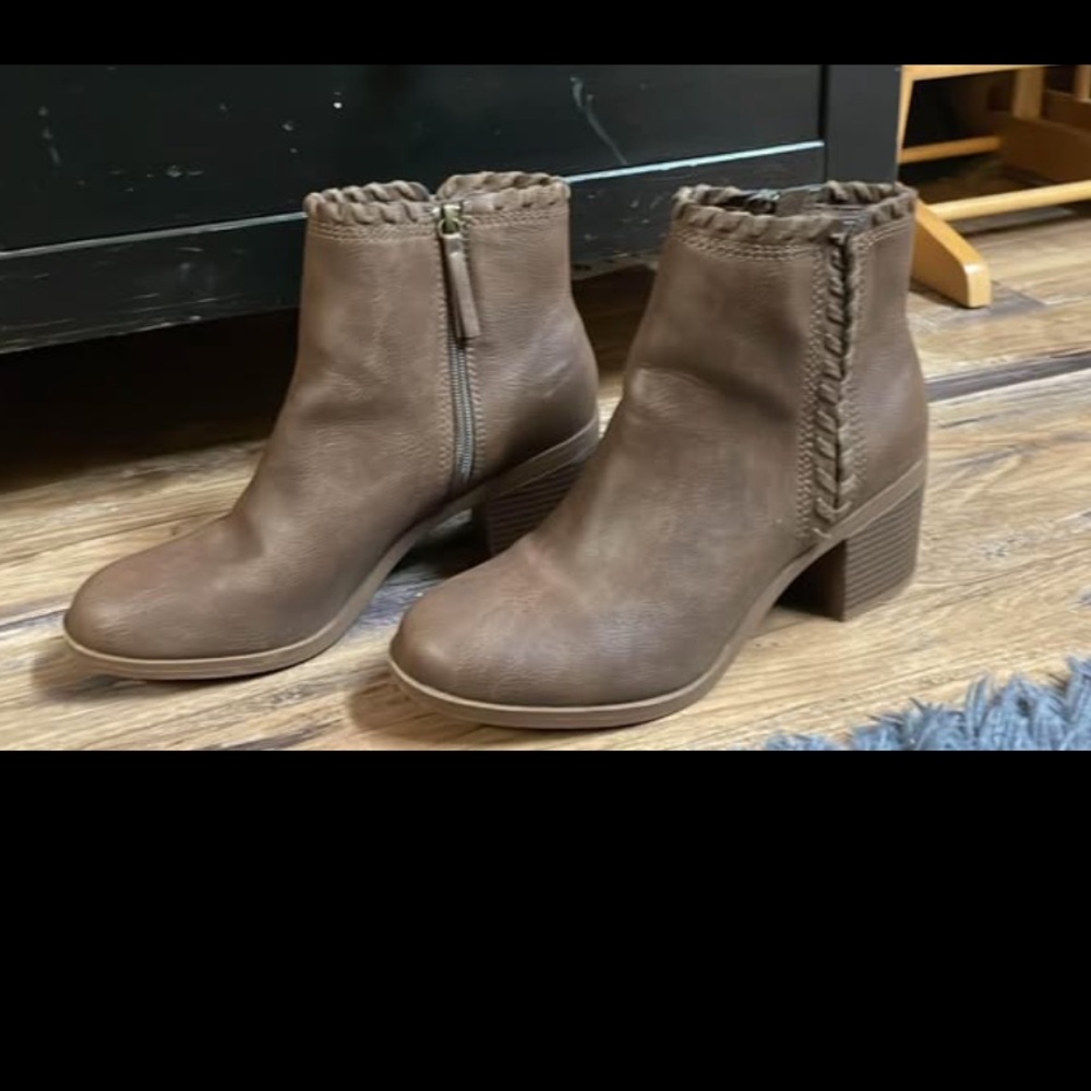 Dark brown booties